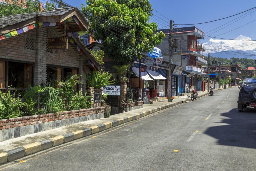 Peace Eye Guest House Pokhara Exterior photo